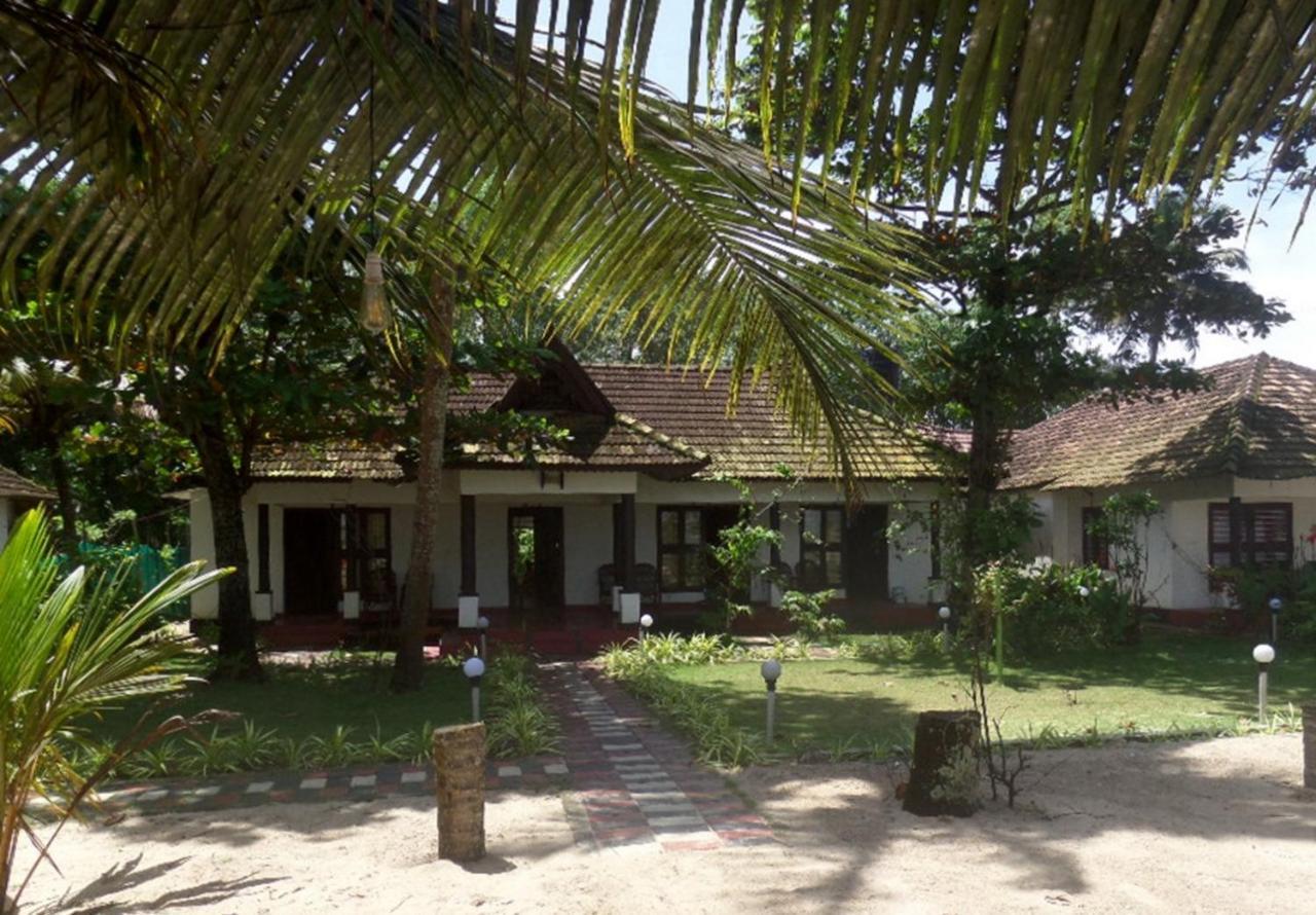 Marari Sealap Beach Villas Марарикулам Екстериор снимка