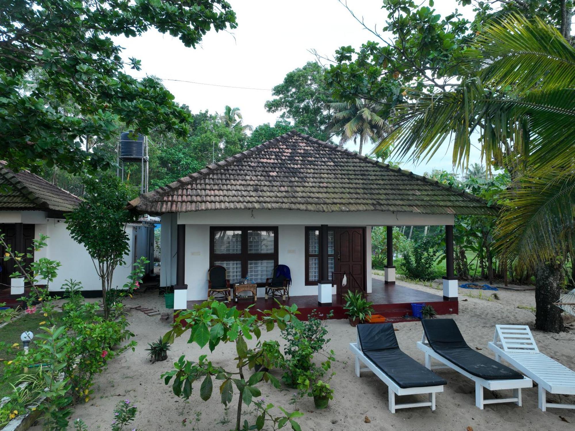 Marari Sealap Beach Villas Марарикулам Екстериор снимка